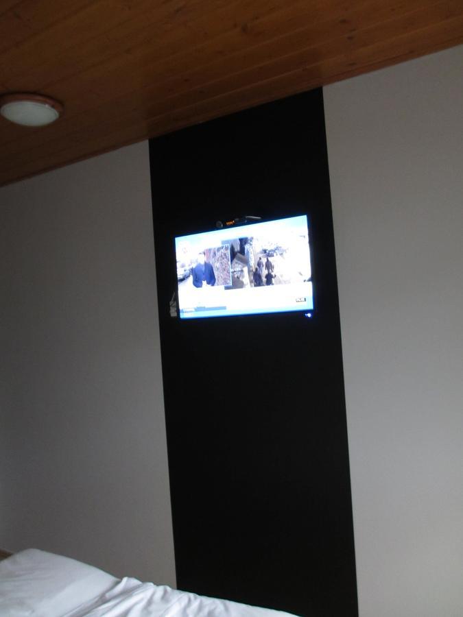 Mylak Hotel คอร์เบียลุฟ ภายนอก รูปภาพ
